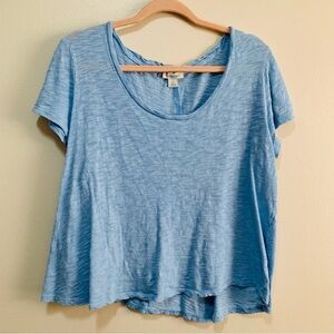 Sundance Light weight baby  Blue Women's Tee size large